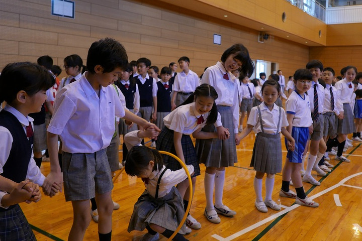 小学生 集会 桐光学園小学校 : 全校集会（集会委員）