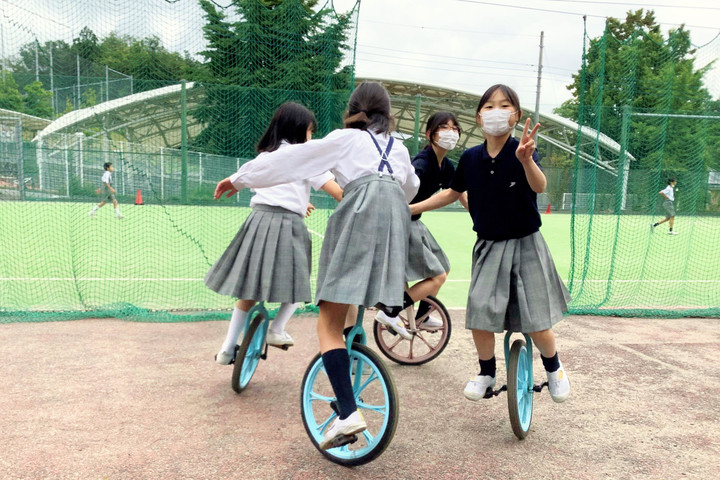 一輪車 オファー スカート