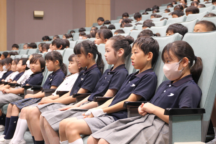 桐光学園小学校 : 夏休みへ